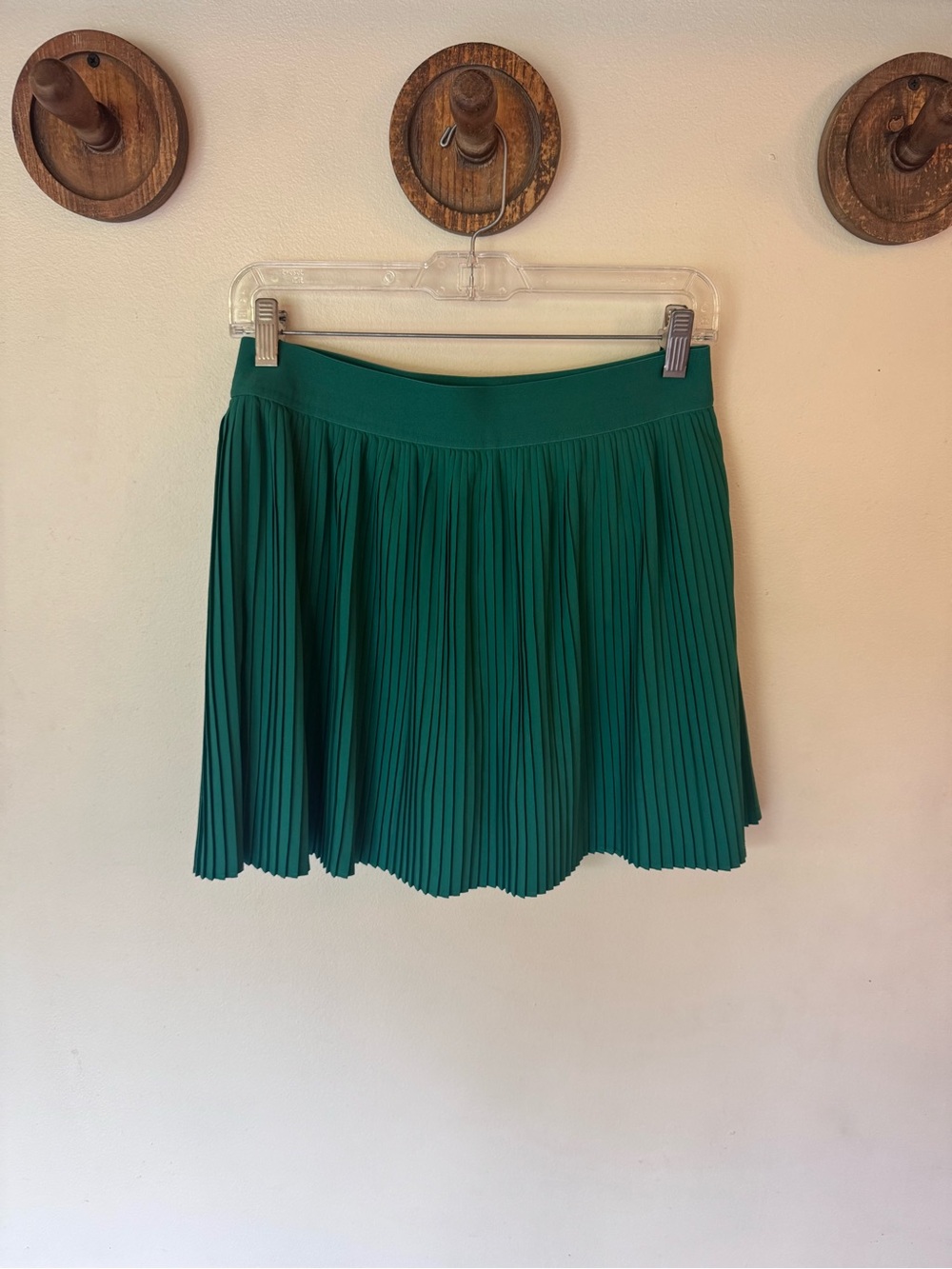 GAP fit Emerald Green Pleated Skater tennis skirt size medium